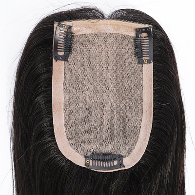 Handgefertigte lange Haarte Toupee für Frauen in natürlicher Haarfarbe und starker Dichte