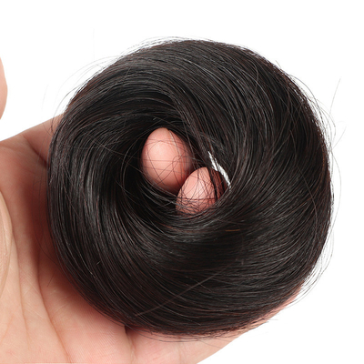 Natürliche Mode Haare Chignon Längstes Haar Verhältnis 50% Hitzebeständig Vorteil