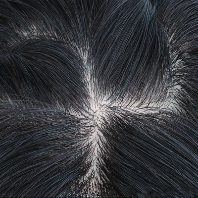 180% Dichte Remy-Haar-Toupee mit Seiden-Basis-Ober und 24 mm Toupee-Textur Länge 30 cm