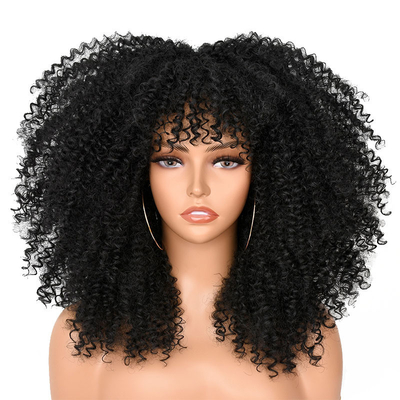 Hellbraune, sprunghafte, lockige menschliche Haare Perücken mit Bangen Peruanischer Remy Afro Kinky Locken